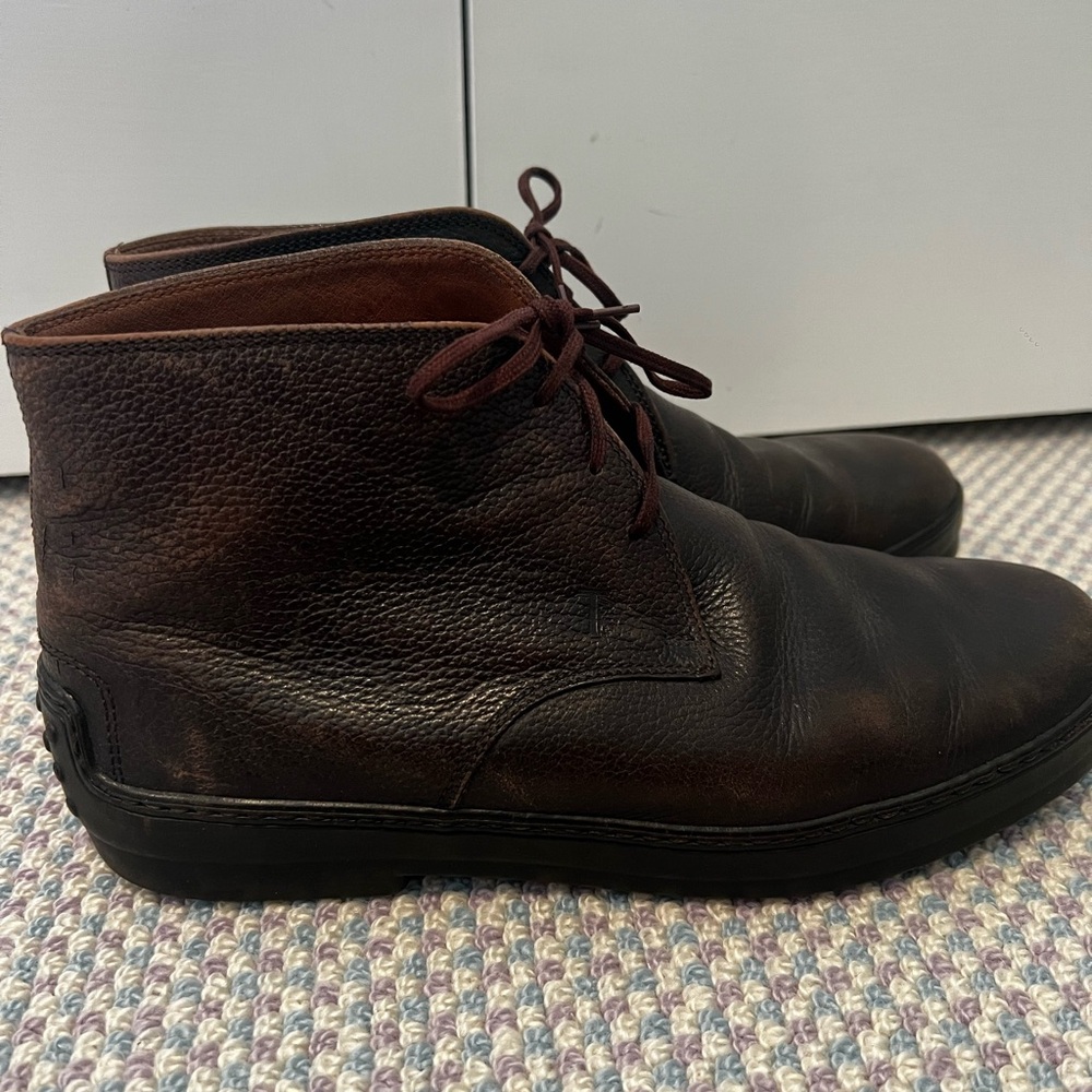 Men’s Tod’s leather shoes